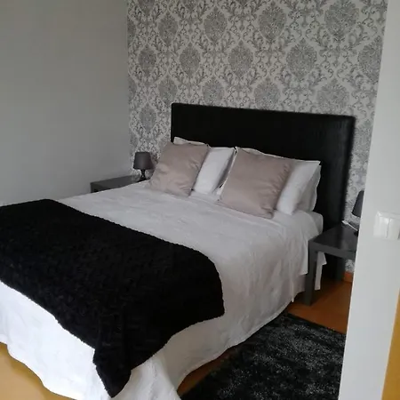 Luxury In Villa Nazare